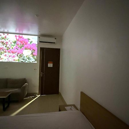 Era Apartment Tran Thai Tong Hanoi Exterior photo