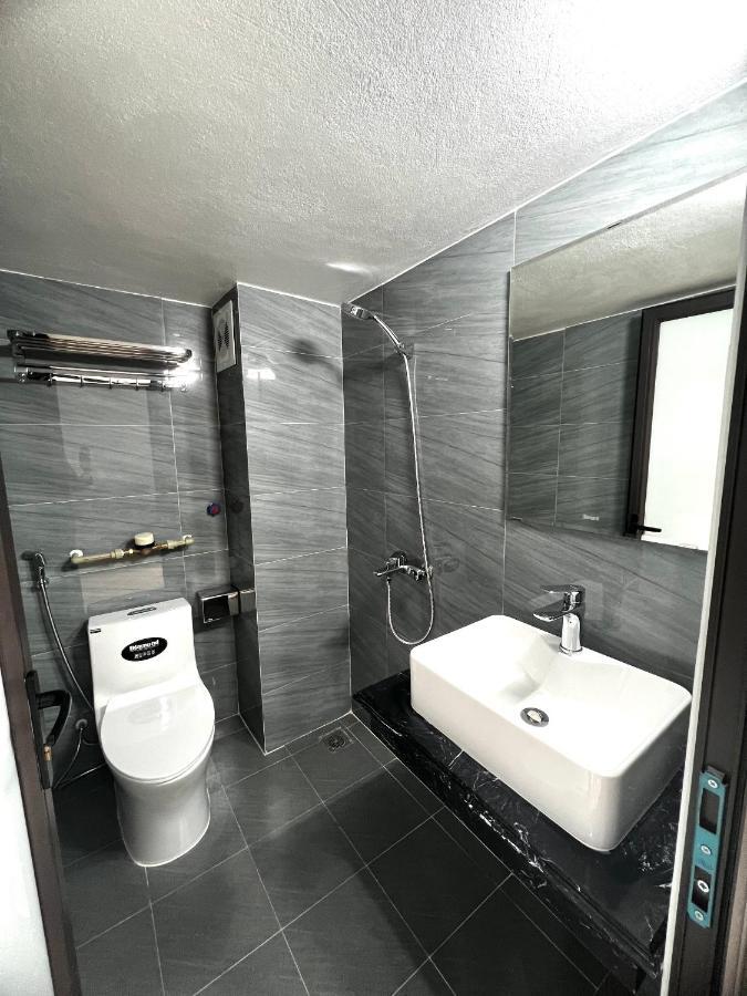Era Apartment Tran Thai Tong Hanoi Exterior photo